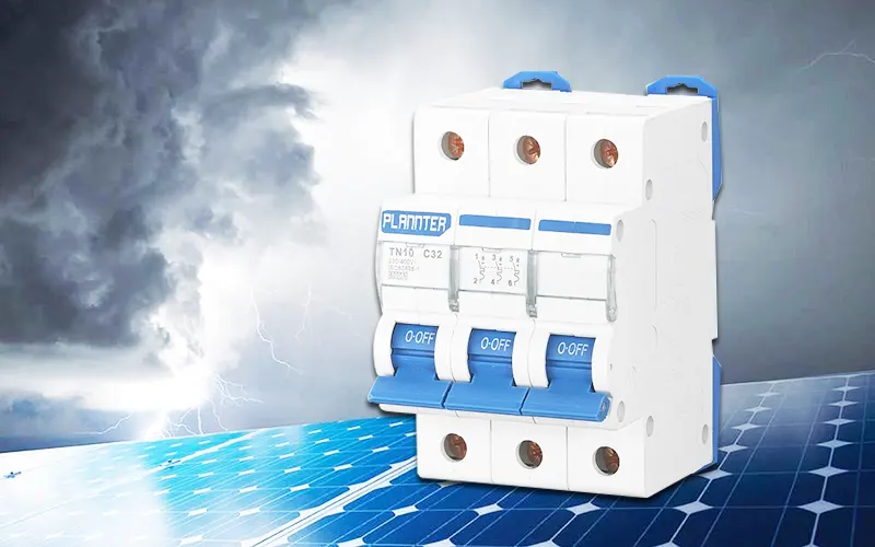 लघु सर्किट ब्रेकर को भूमिका